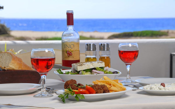 Taste the Greek Cuisine in Naxos